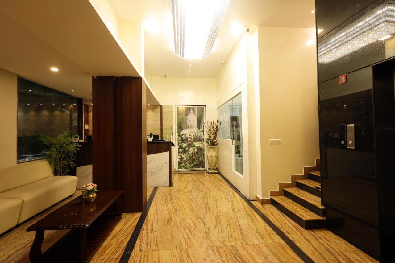 ホテル Grand Regency Rajajinagar, Iskcon Temple - Wtc バンガロール エクステリア 写真