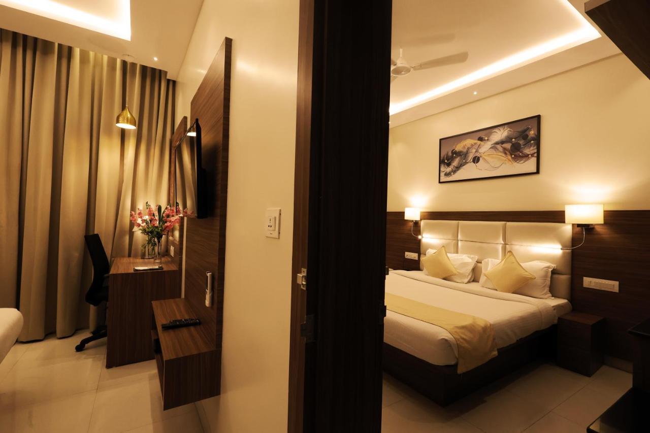 ホテル Grand Regency Rajajinagar, Iskcon Temple - Wtc バンガロール エクステリア 写真