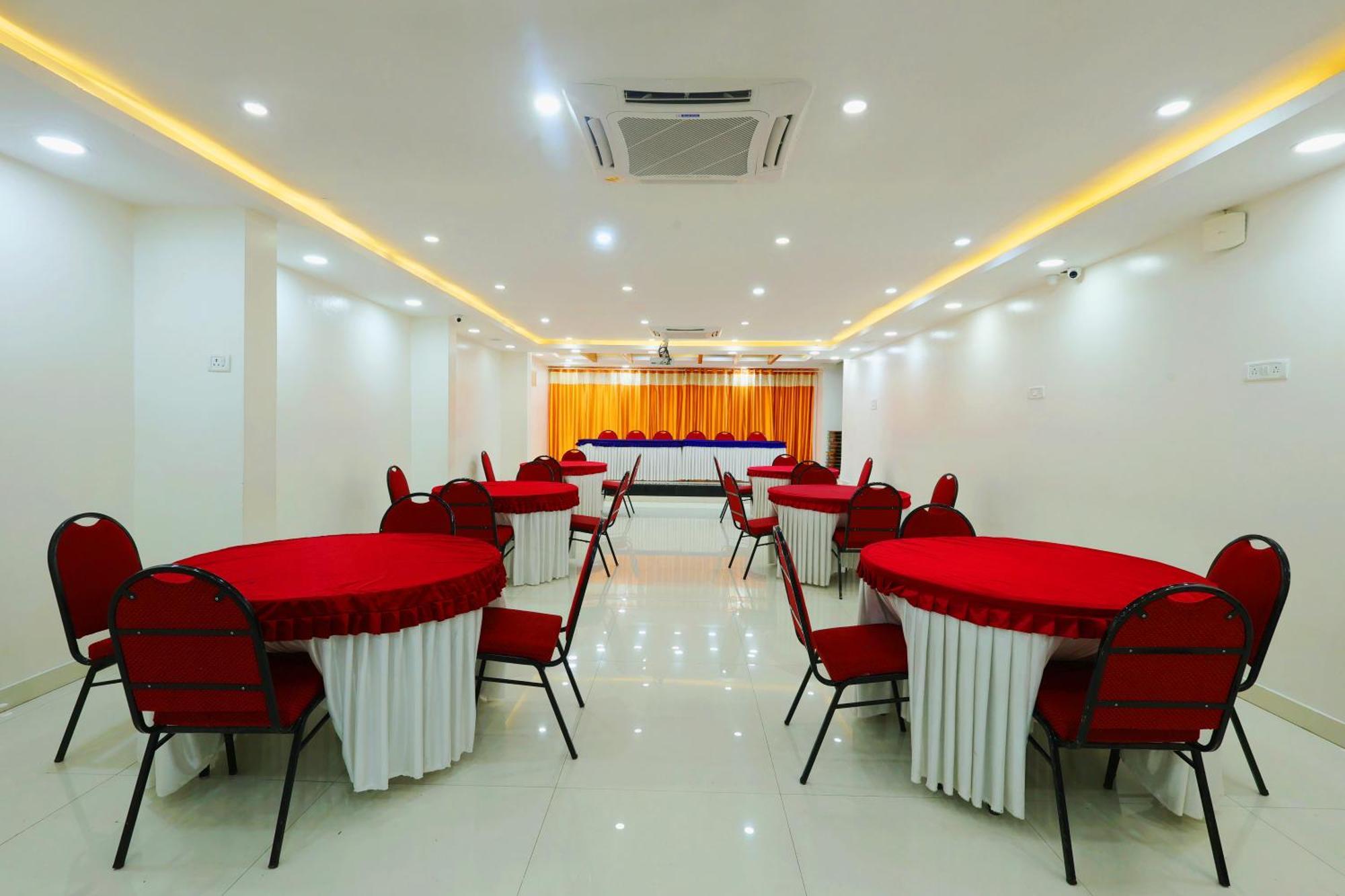 ホテル Grand Regency Rajajinagar, Iskcon Temple - Wtc バンガロール エクステリア 写真