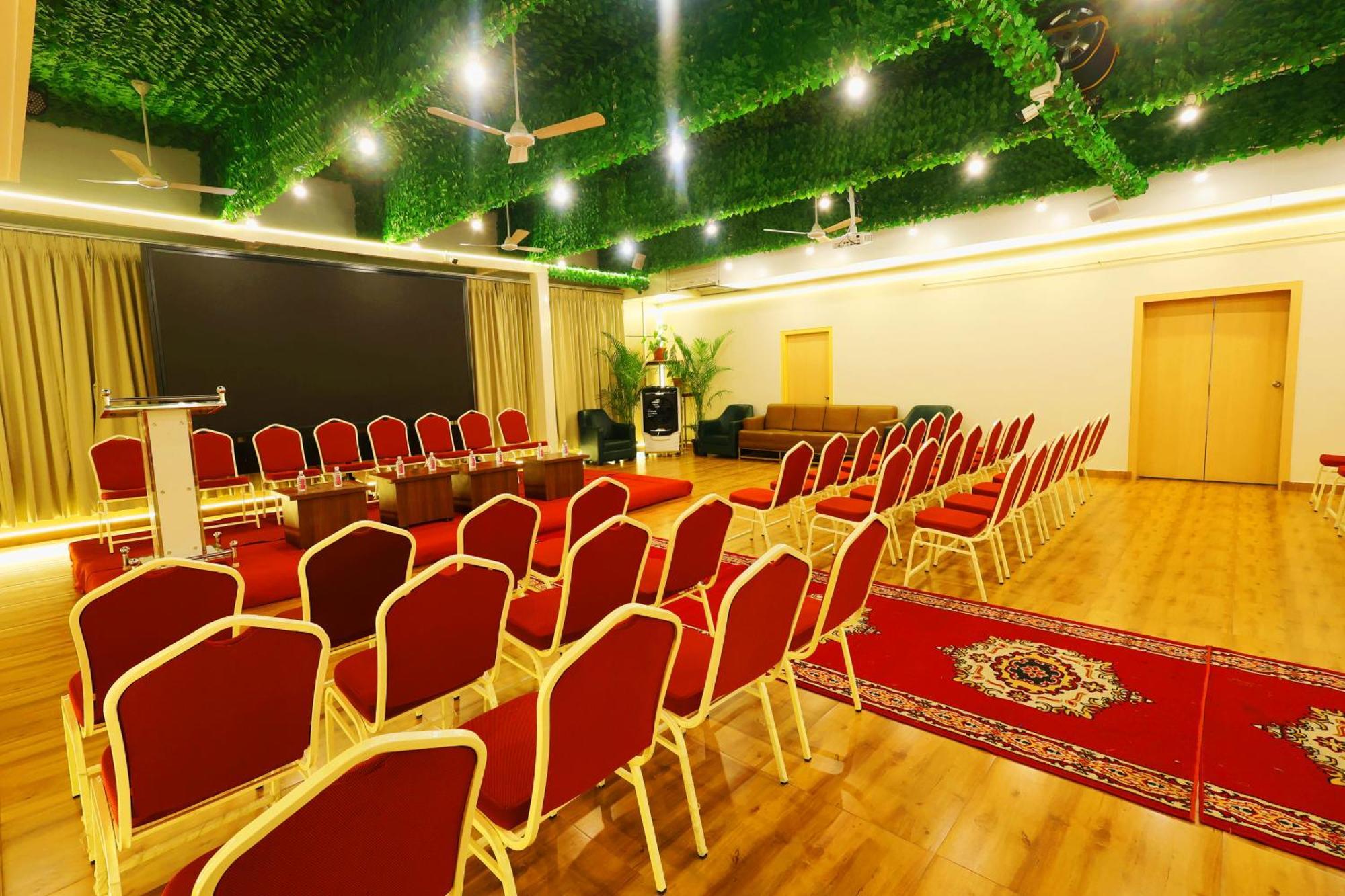 ホテル Grand Regency Rajajinagar, Iskcon Temple - Wtc バンガロール エクステリア 写真